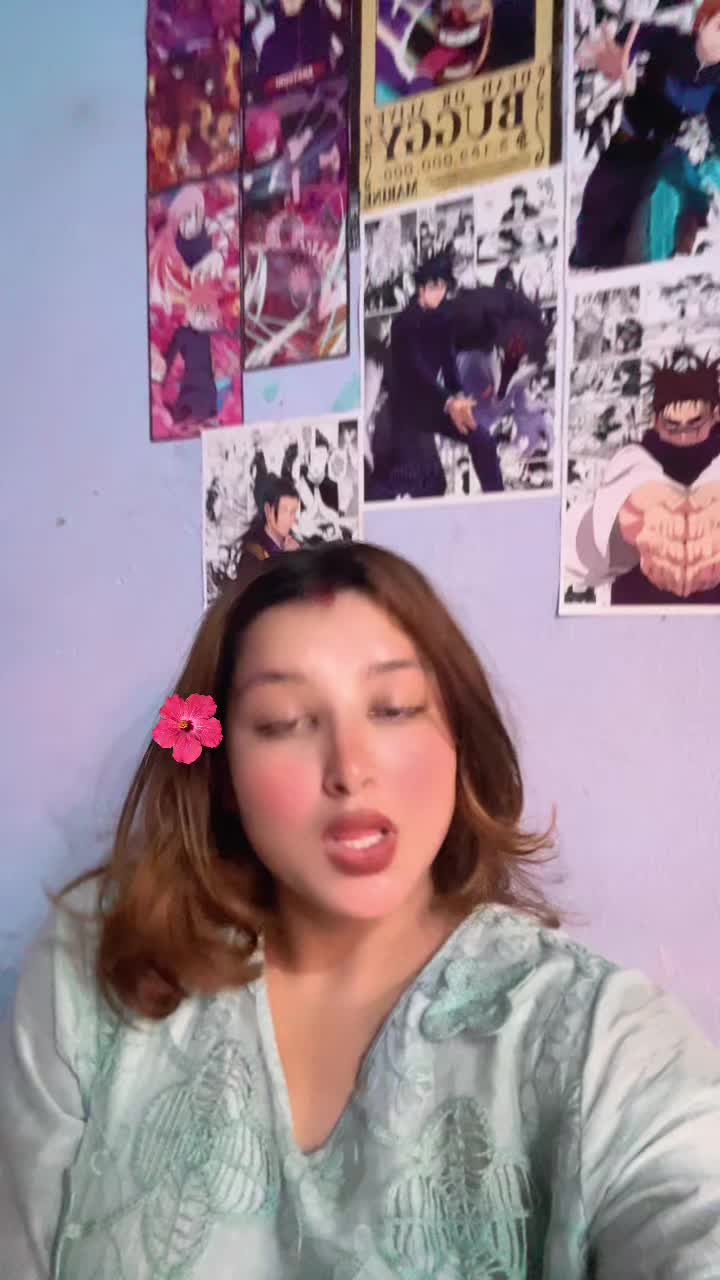 @Archu🌸💜