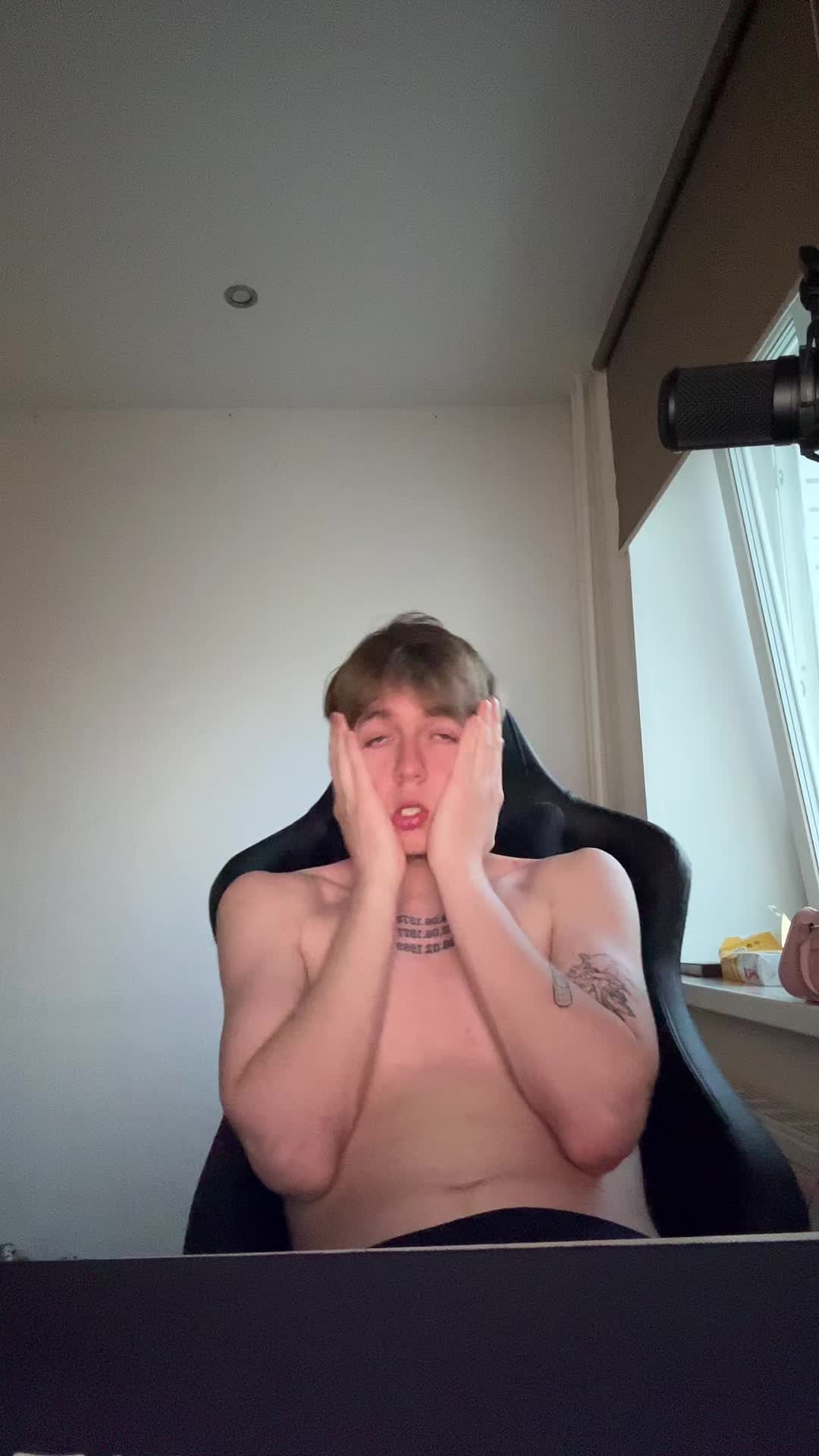 @кирилл