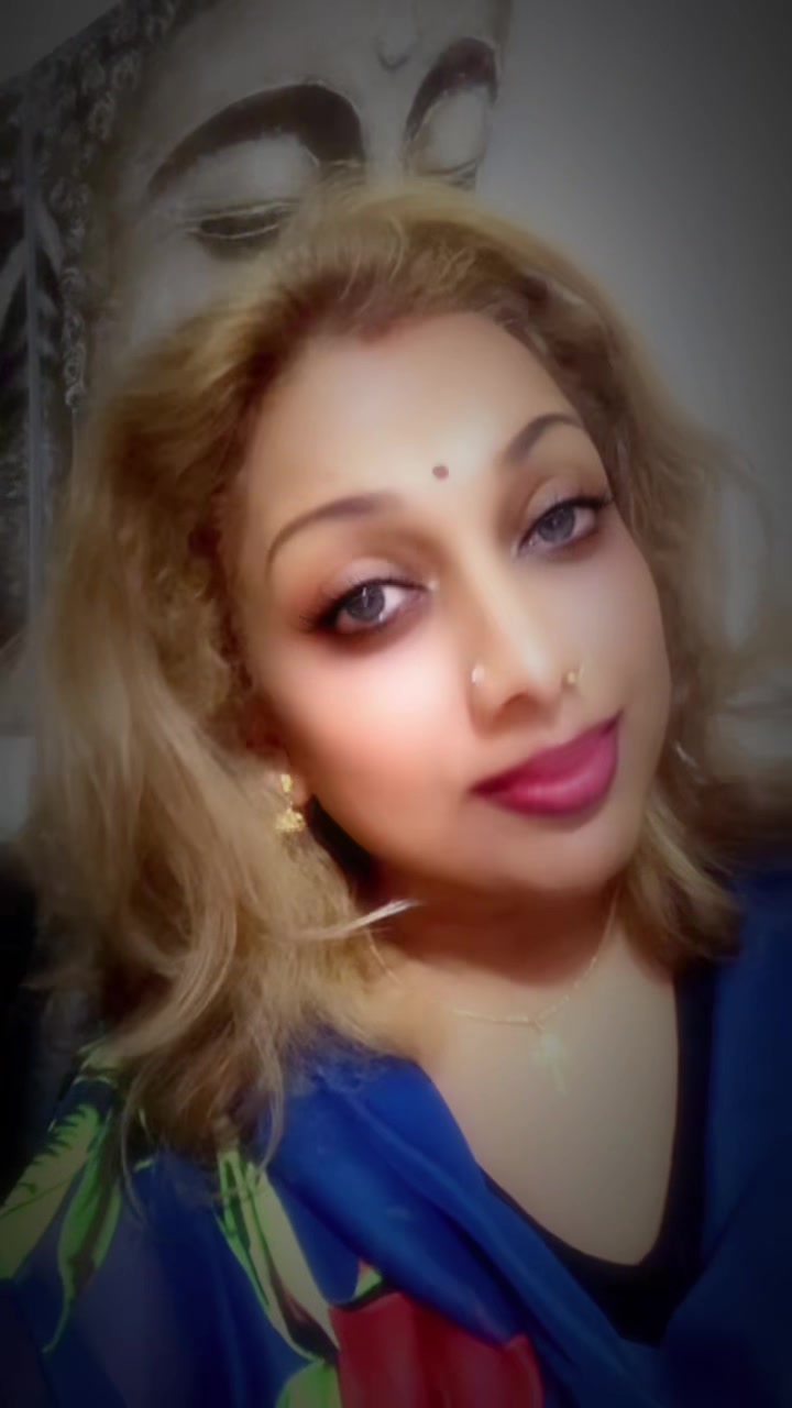@Shobananava🇨🇦🇱🇰🇸🇬🇳🇬