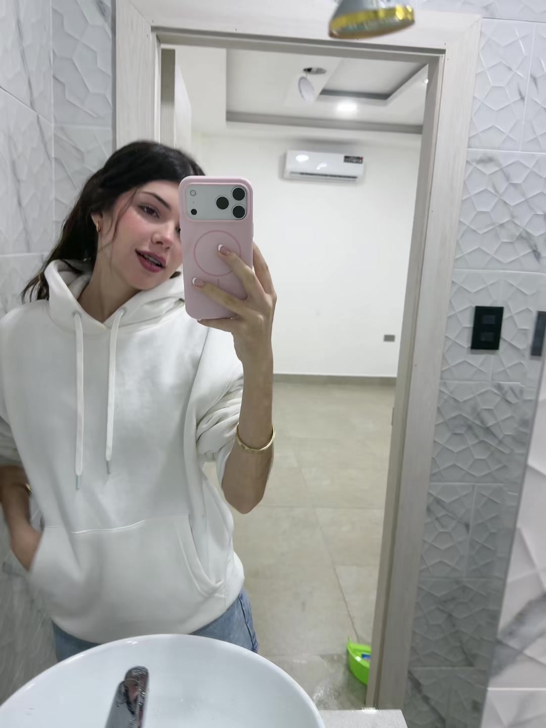 @andhrea<3