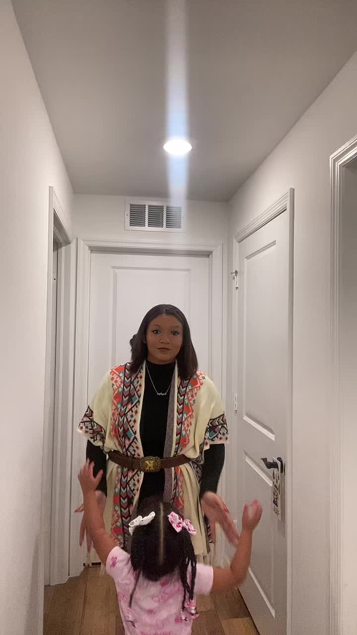 @Mama Kya<3