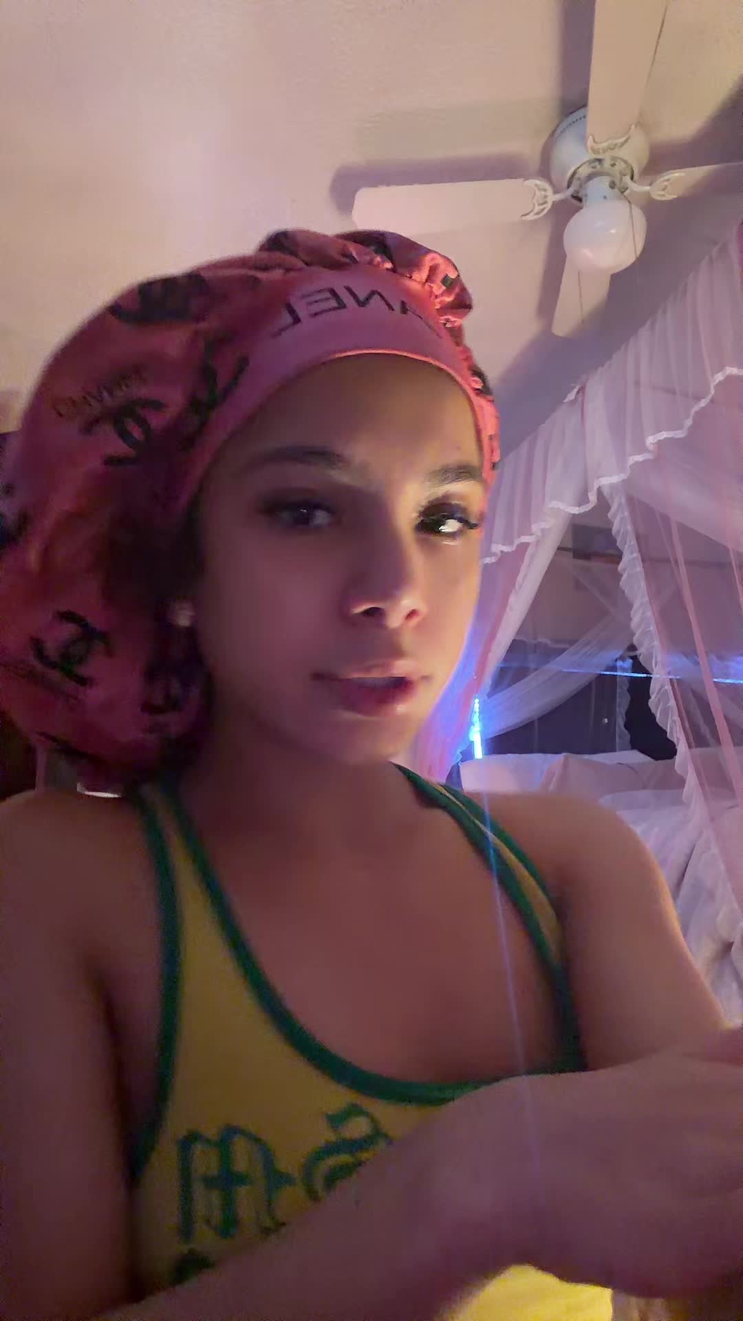@realprettyone
