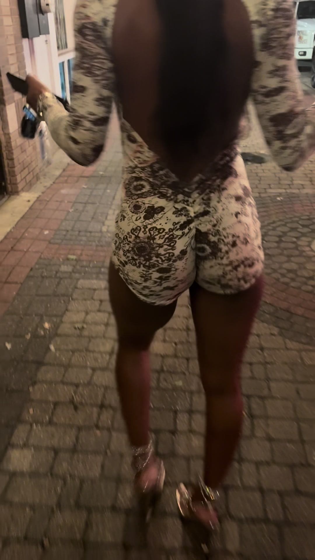 @Lala🦋