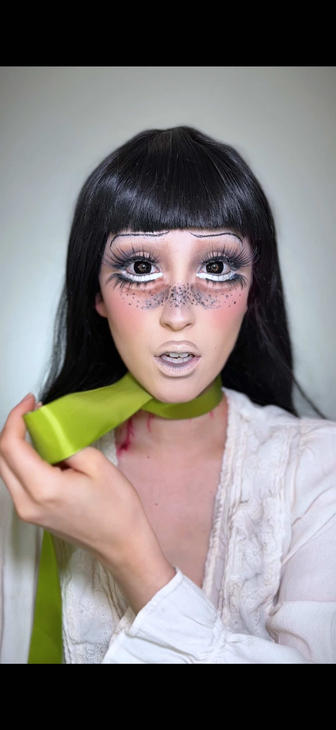 @ALEXLUVSMAKEUP 🫧