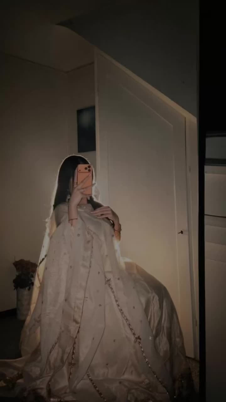 @𝘔𝘙𝘚_𝘔𝘖ح𝘌𝘌𝘋 •°࿐
