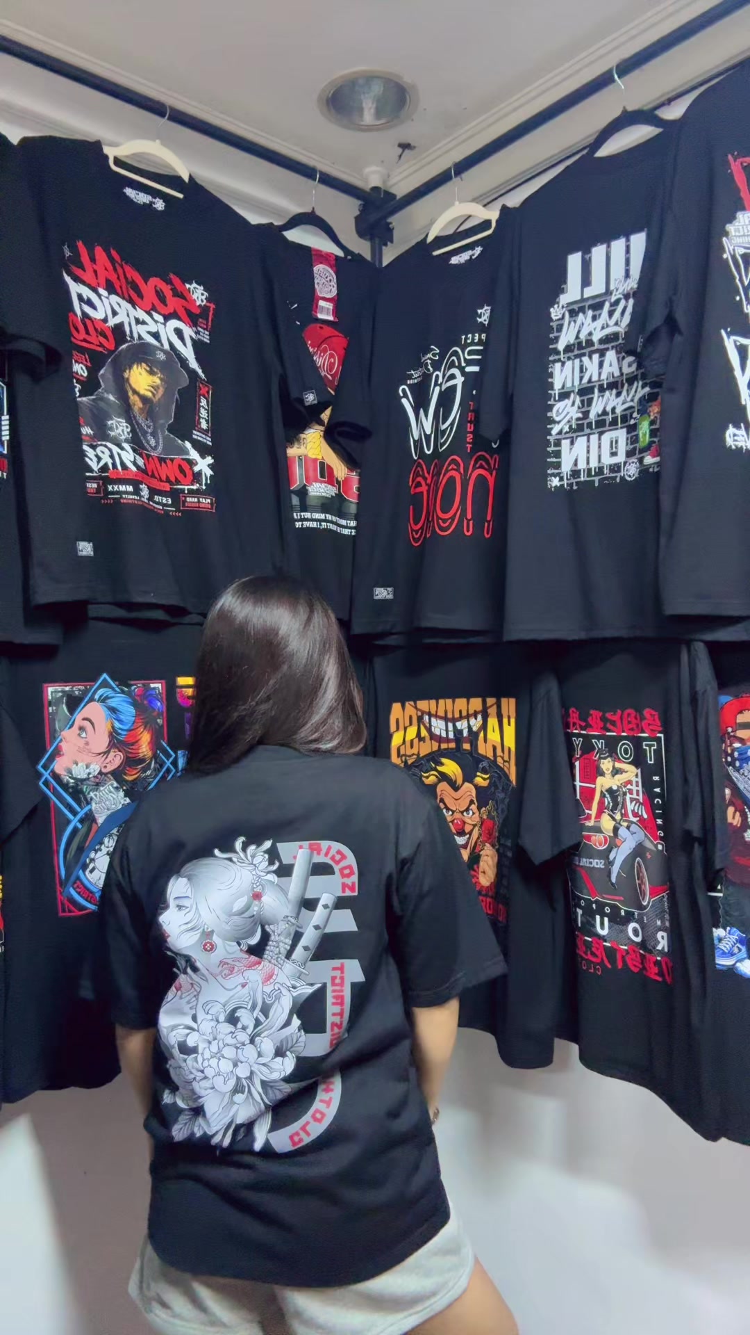@SOCIAL DISTRICT CLOTHING