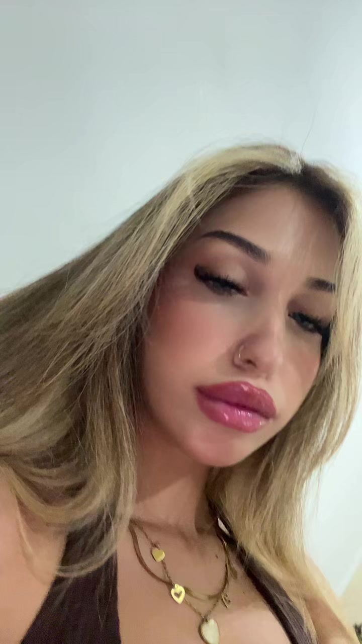 @chadeeee