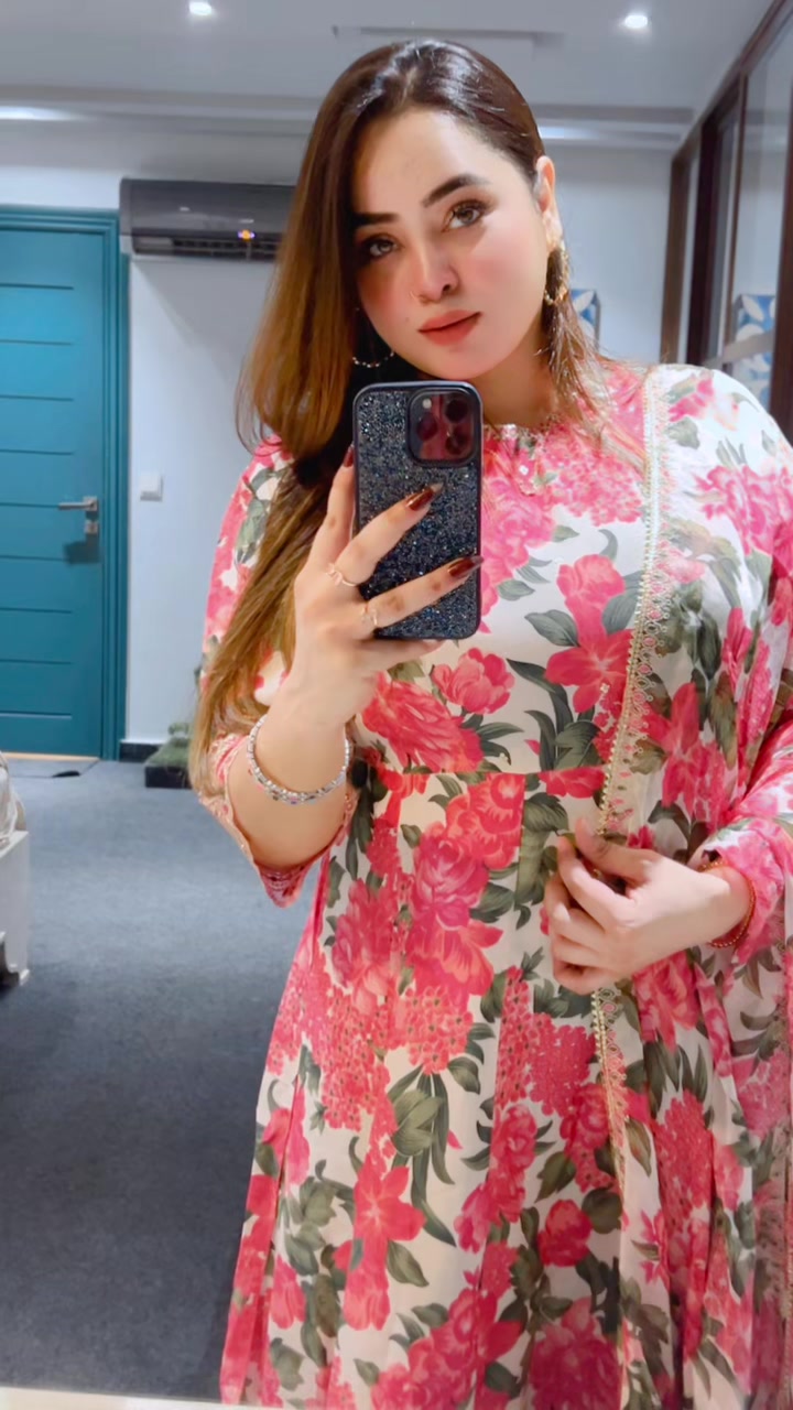 @Mahe804
