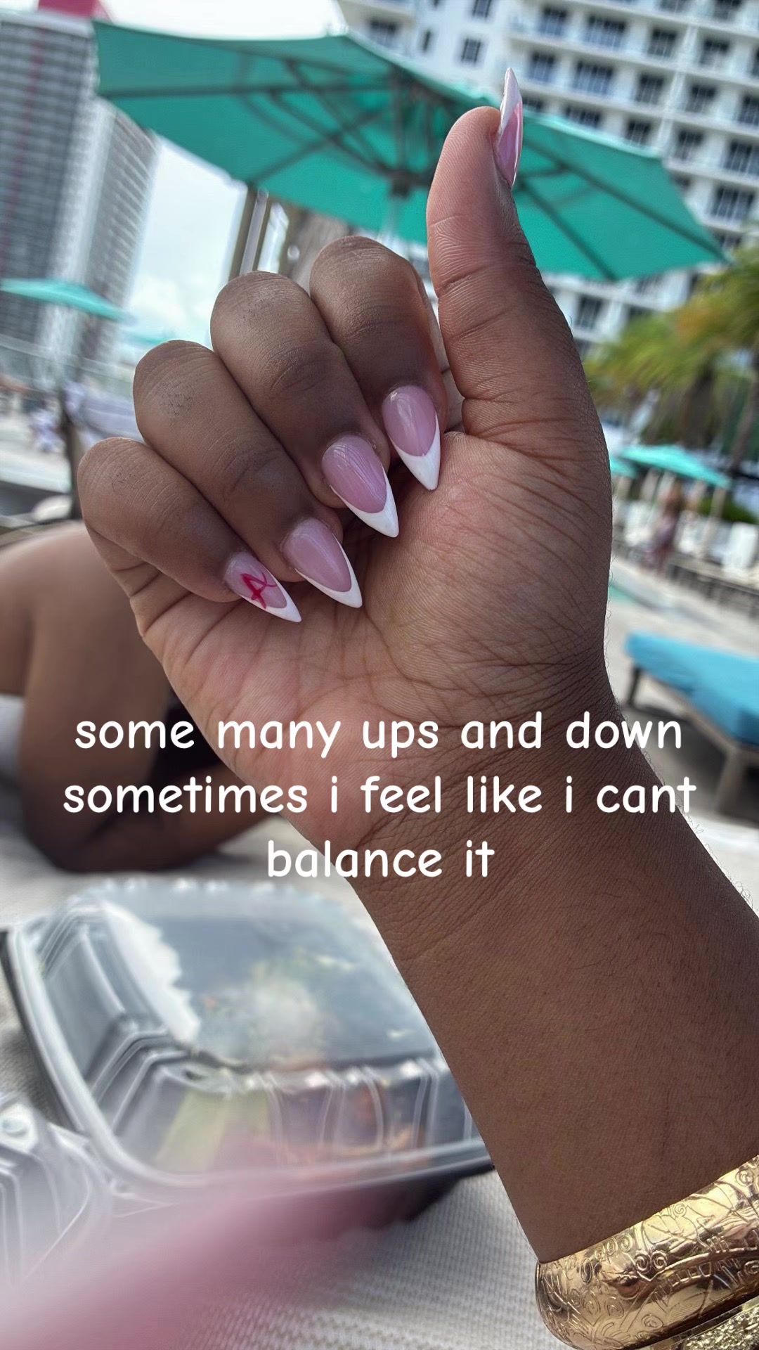 @elaineeberry