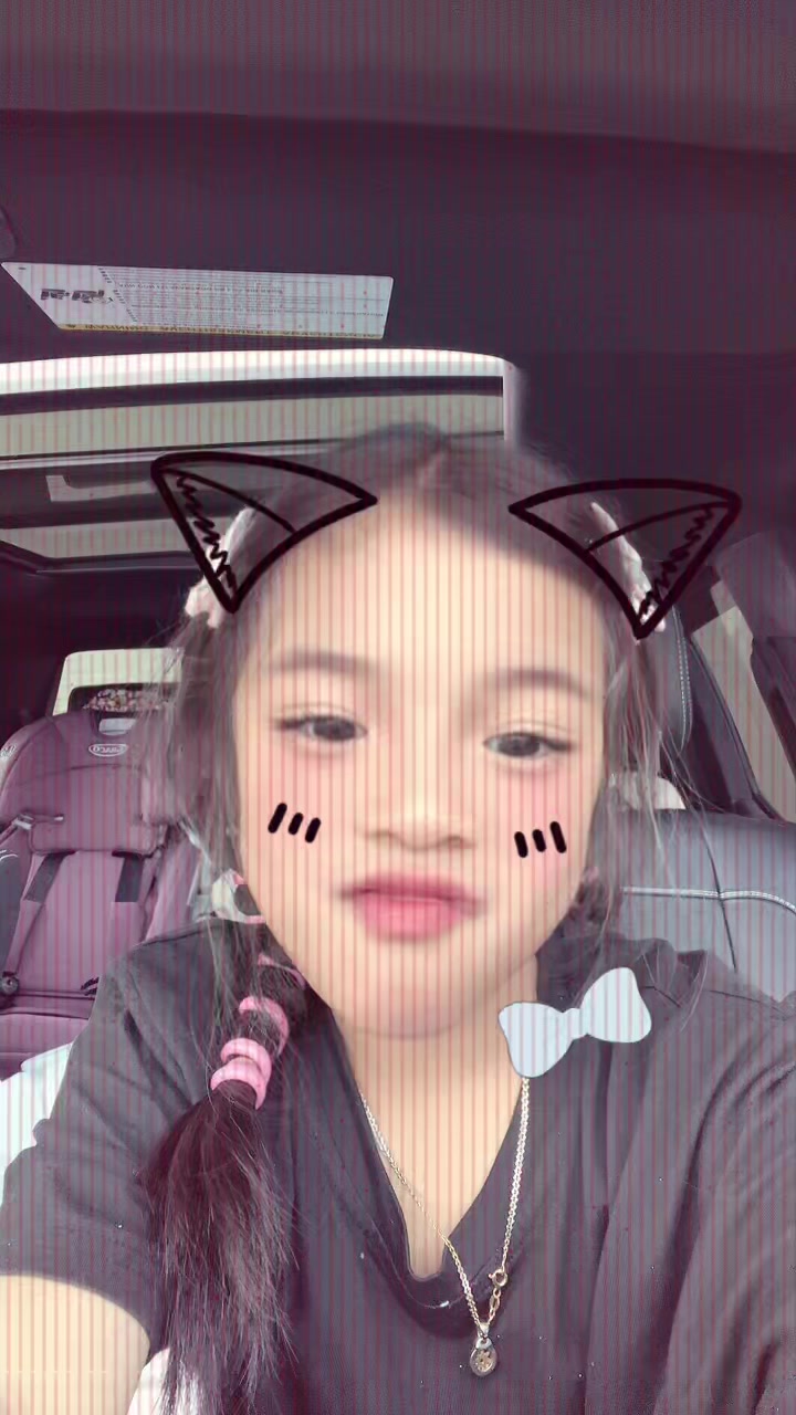 @DHEN ◡̈