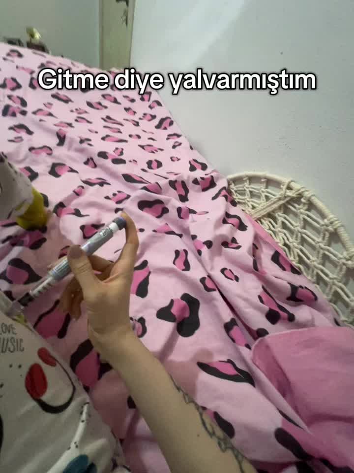 @alenalorii
