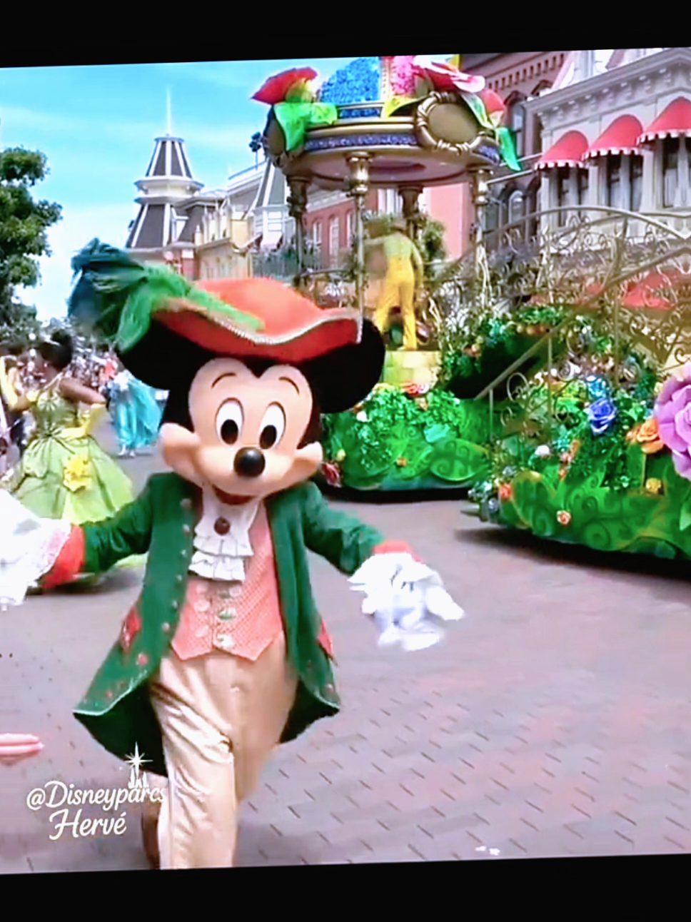 @Disneyparcs Hervé