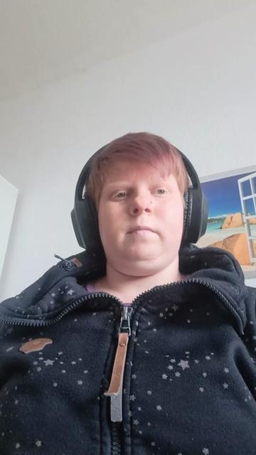 @Bösesmädchen27