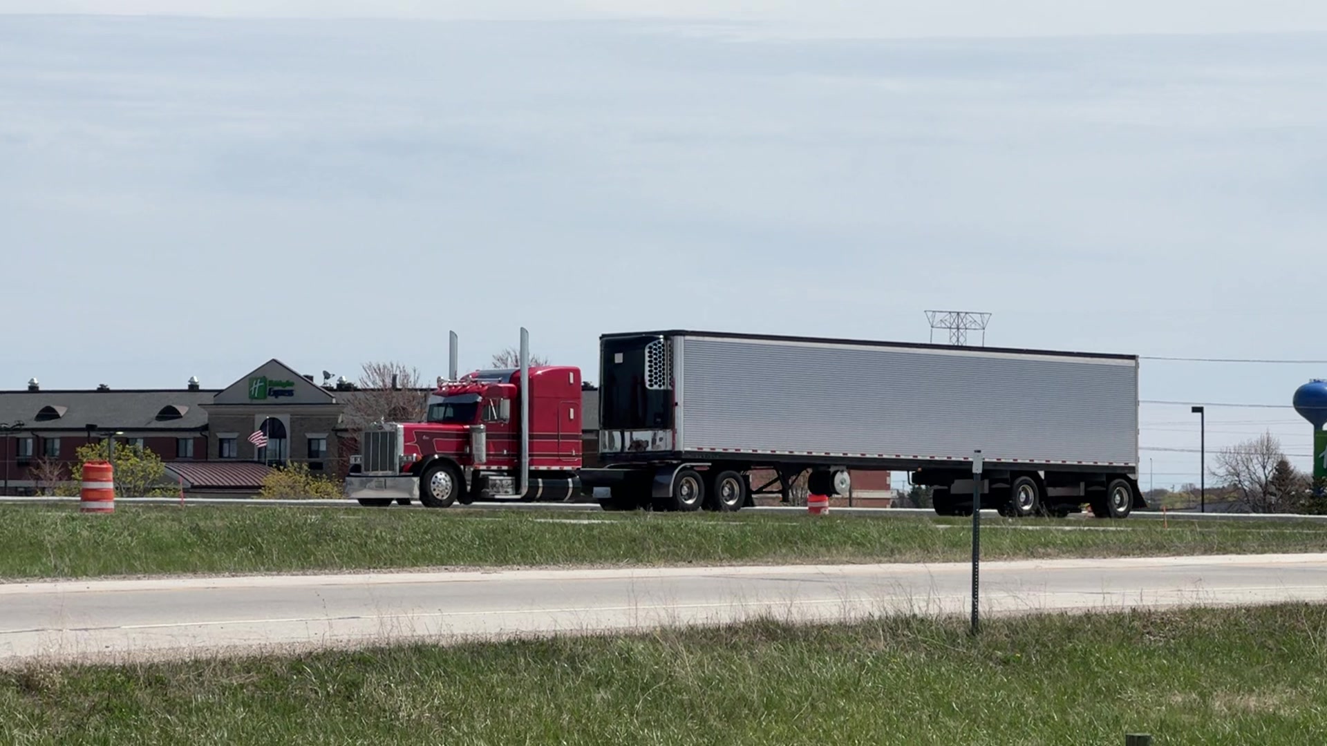 @WiscoBigRigs