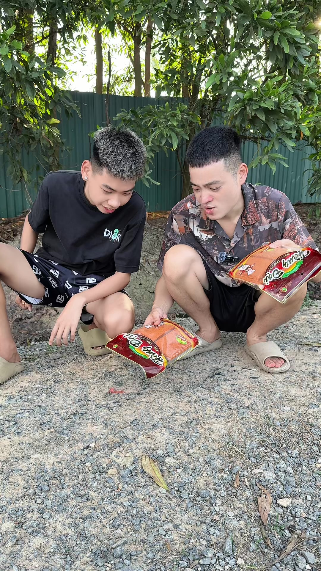 @Hữu Bộ Đ&acirc;yy