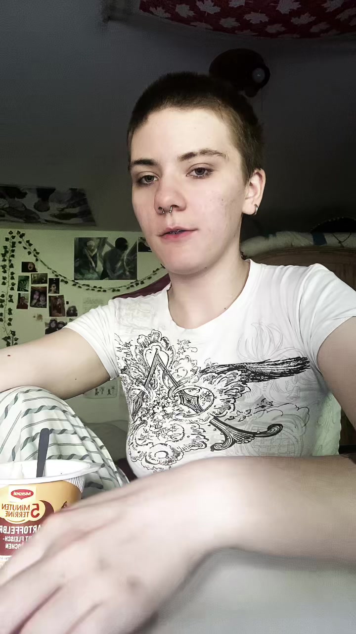 @listeriaxx