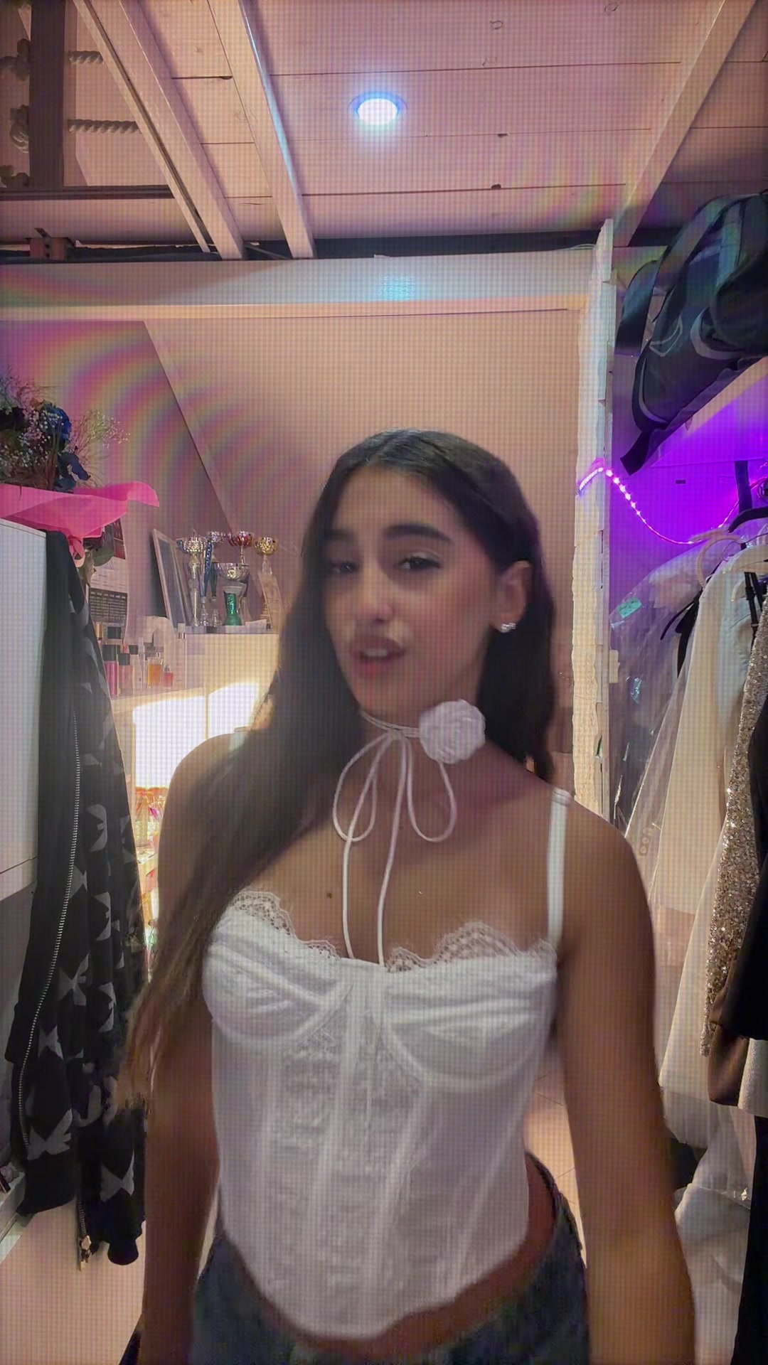 @Cecilia🍒🪩