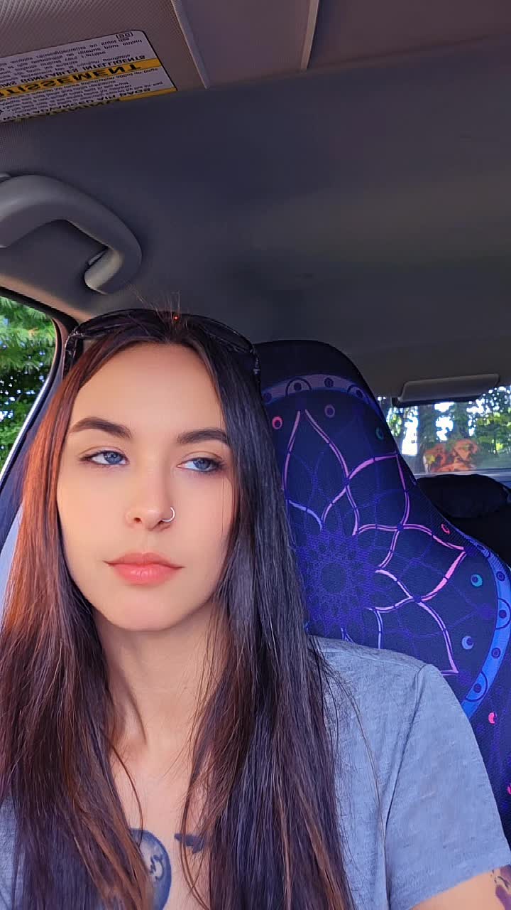 @MaryLizzy