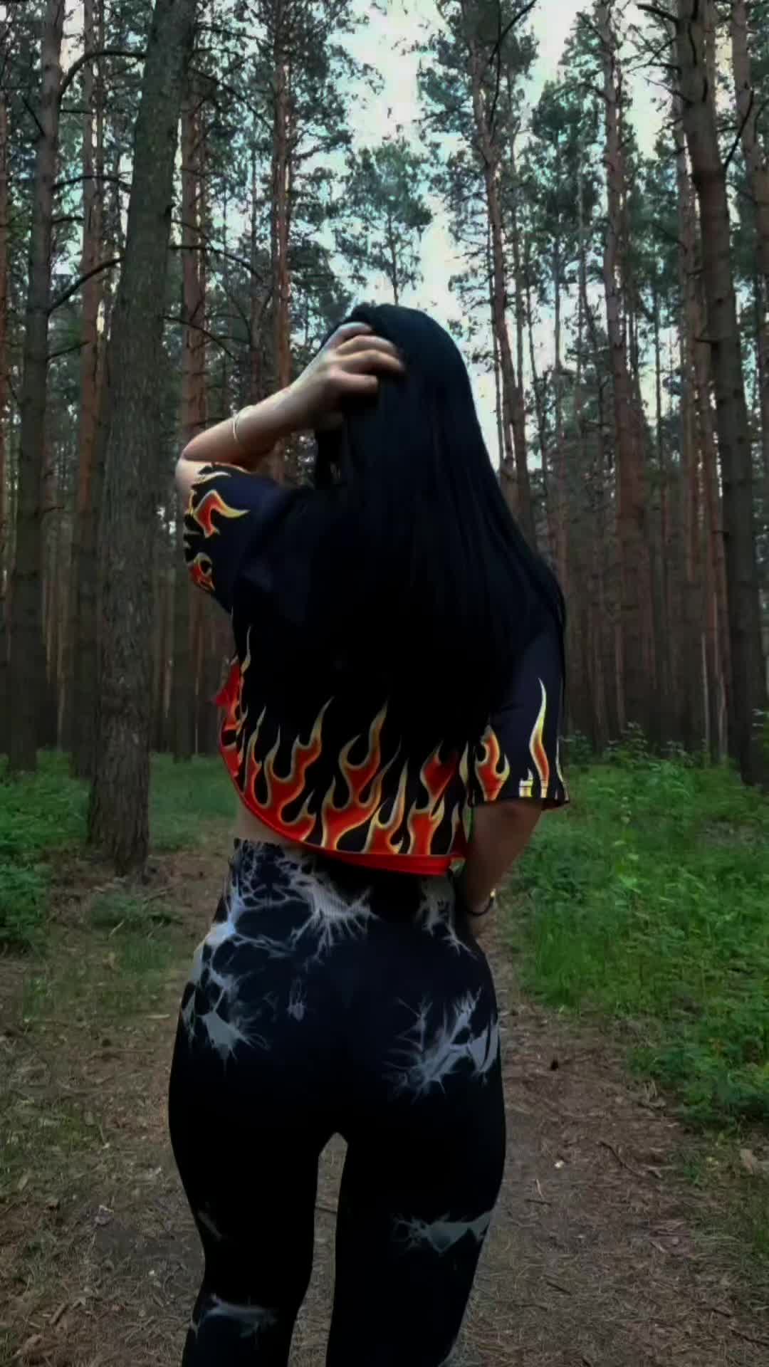 @Дана🦂