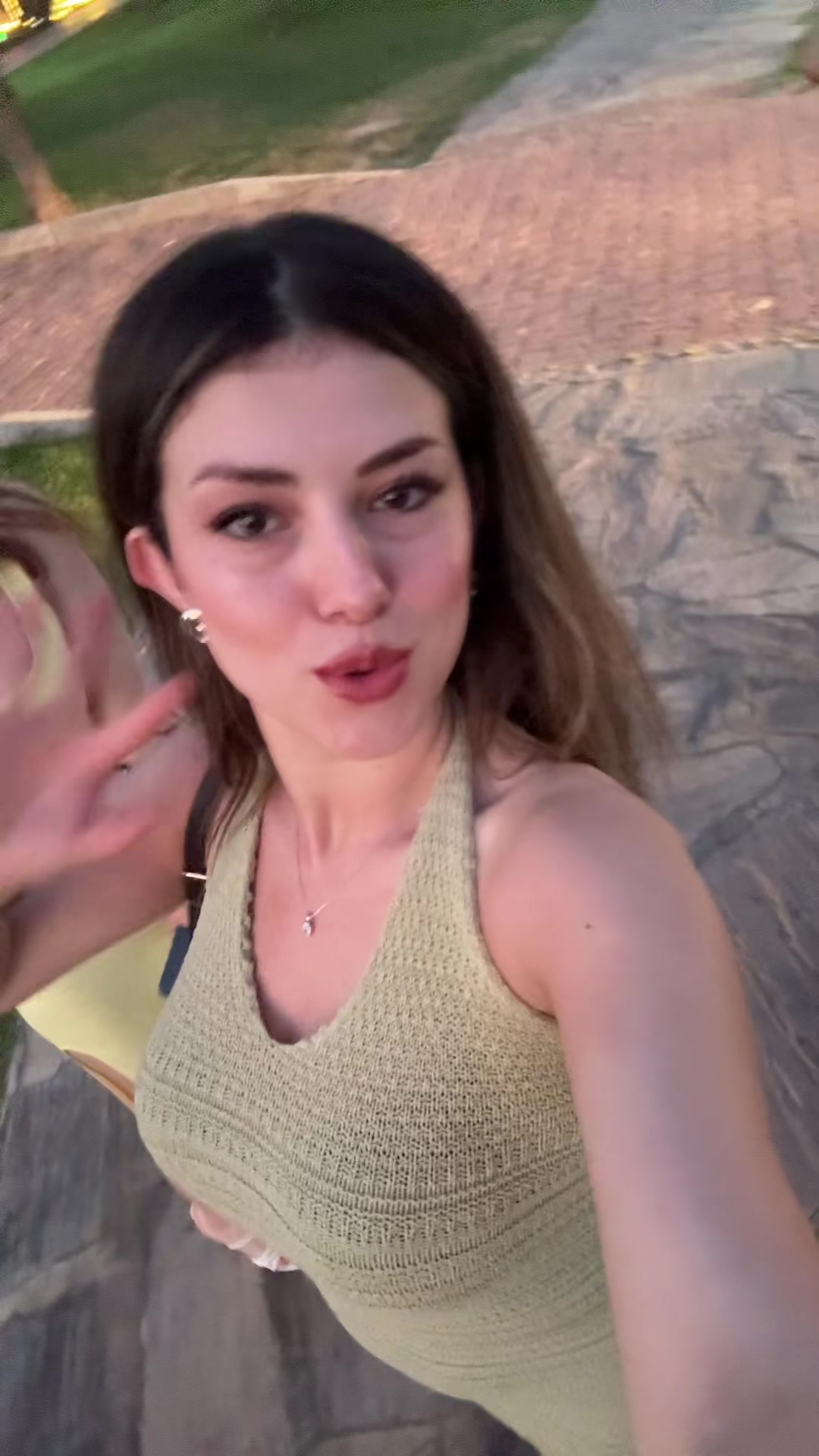 @elf