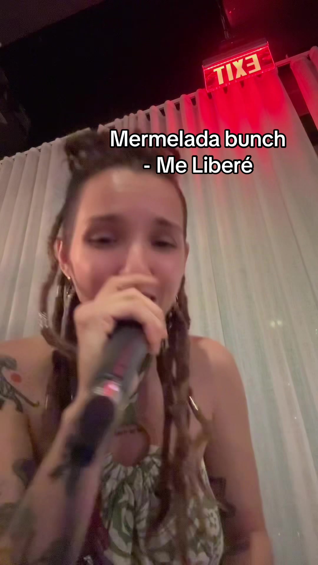 @Velaviee