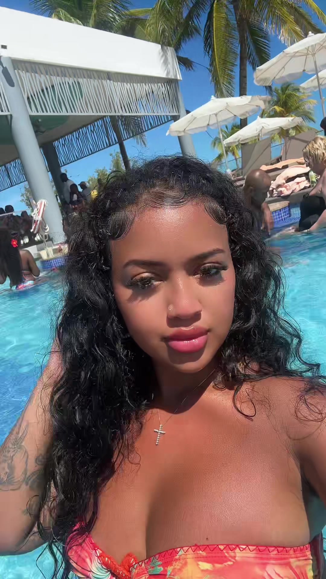 @Siani Chanel