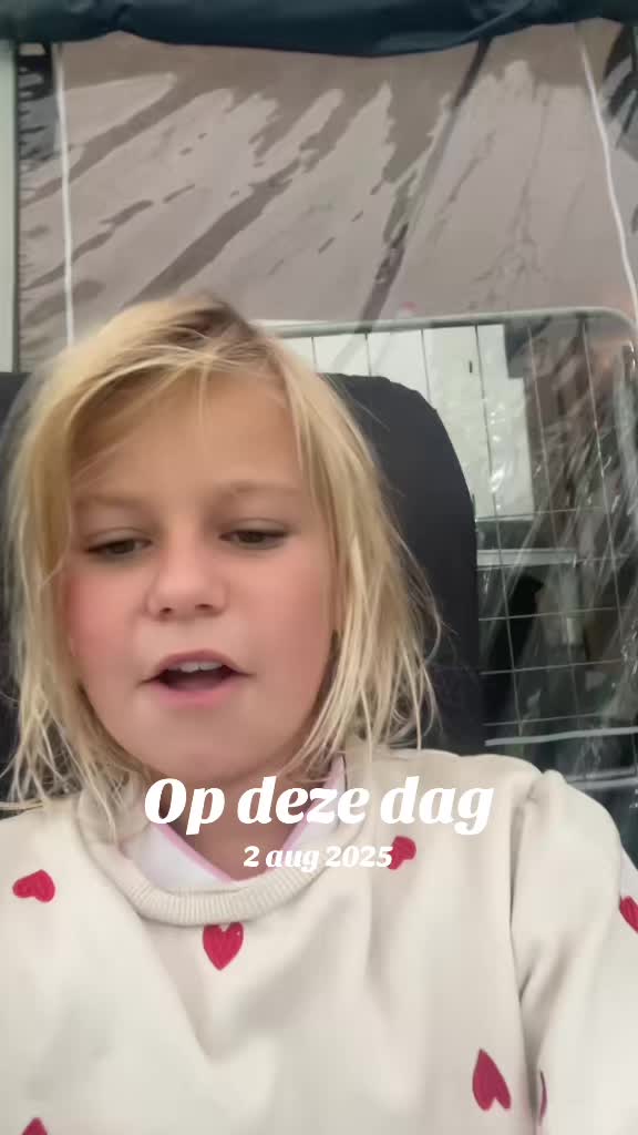 @Nikki en lana 💕💕💕💕