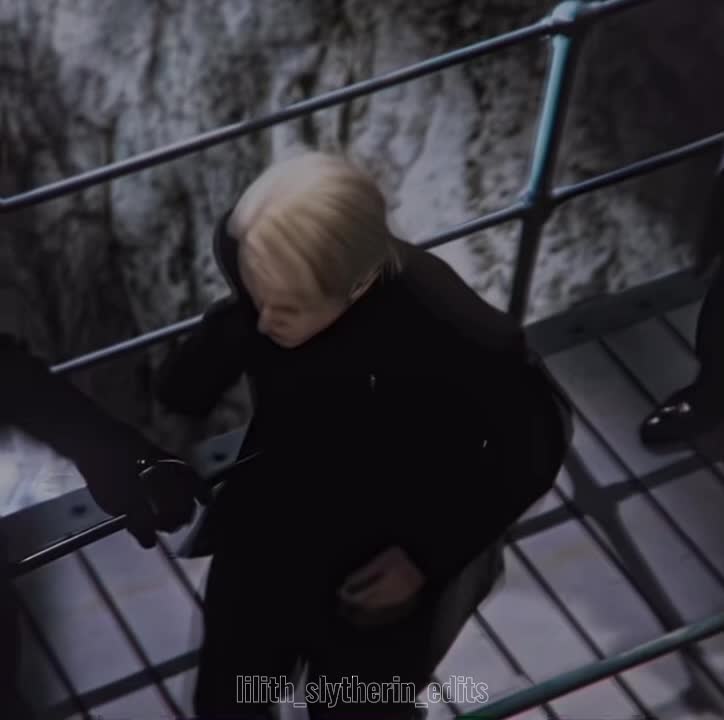 @ℚ&upsilon;ҽҽɳ🖤𝗦𝗹𝘆𝘁𝗵𝗲𝗿𝗶𝗻🐍