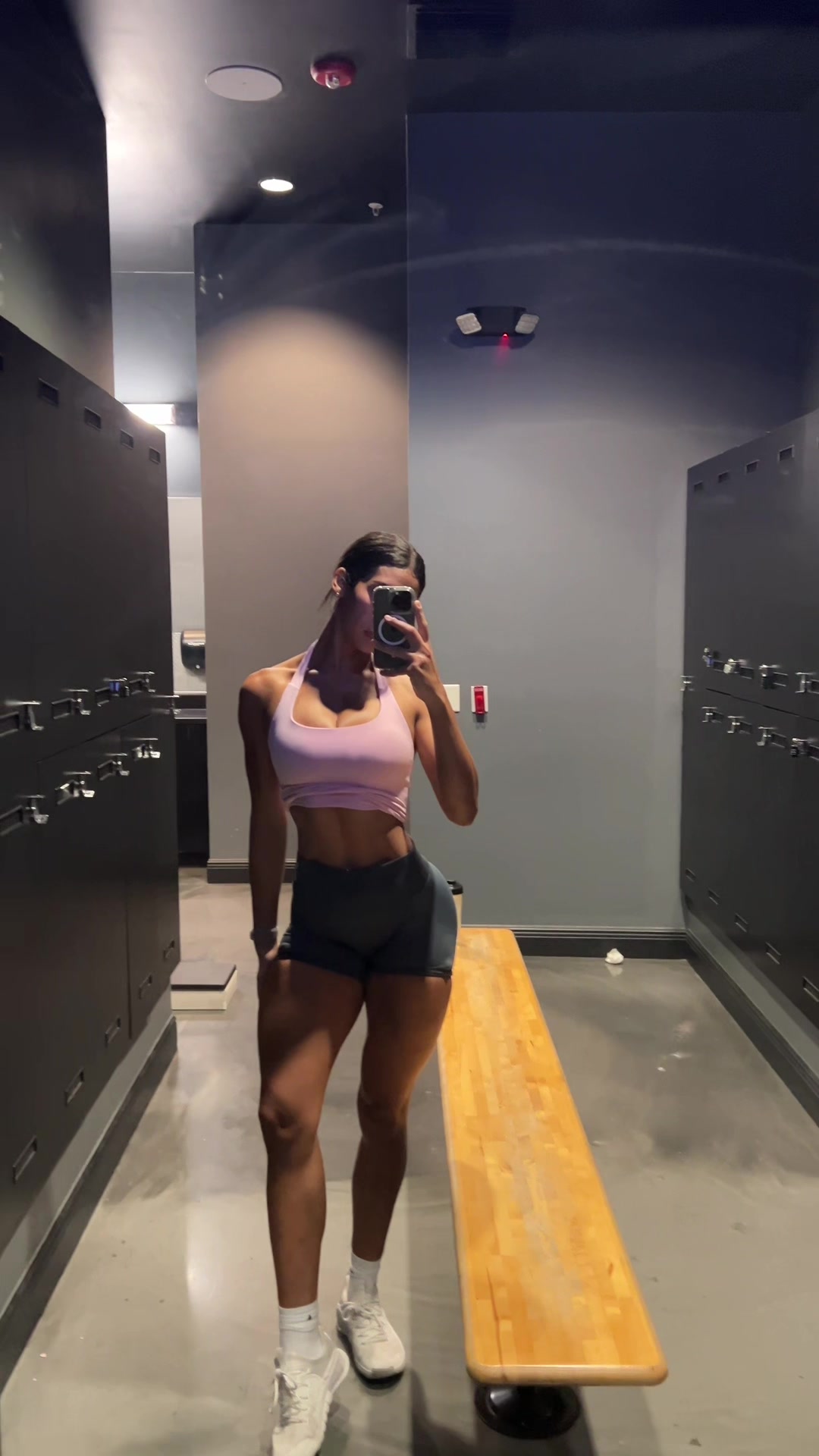 @zeynah🪽