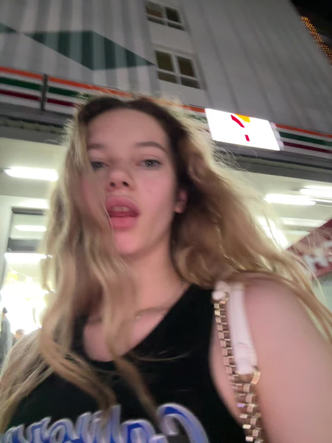 @Vikakoshechka