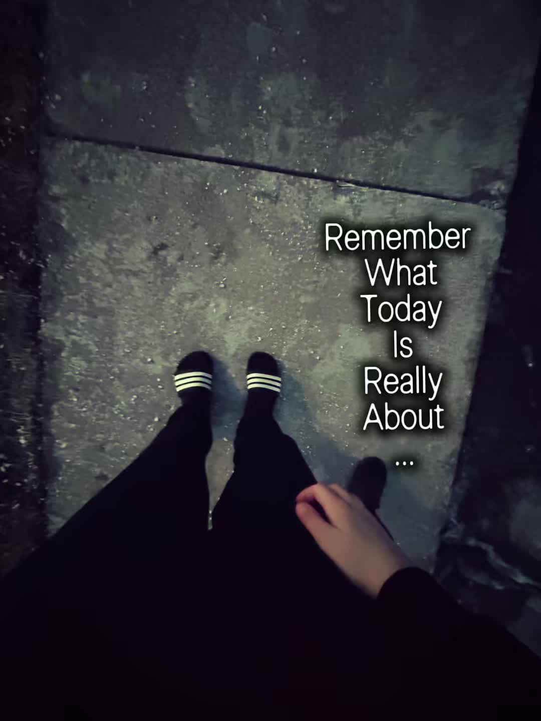 @¥