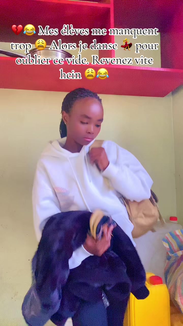 @Madame Kasoki 🇨🇩MK🇨🇬👩🎓