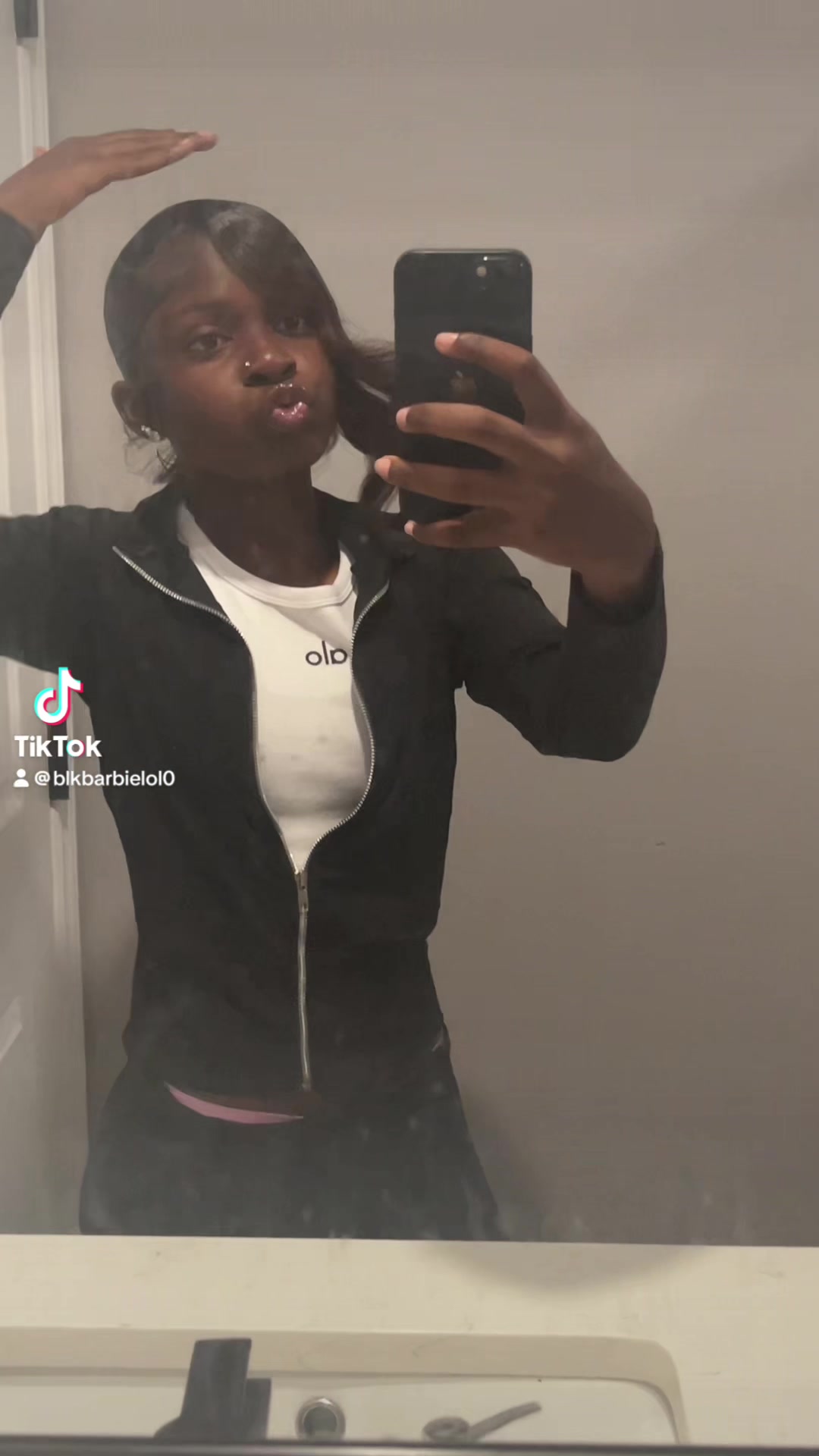 @blkbarbielol0