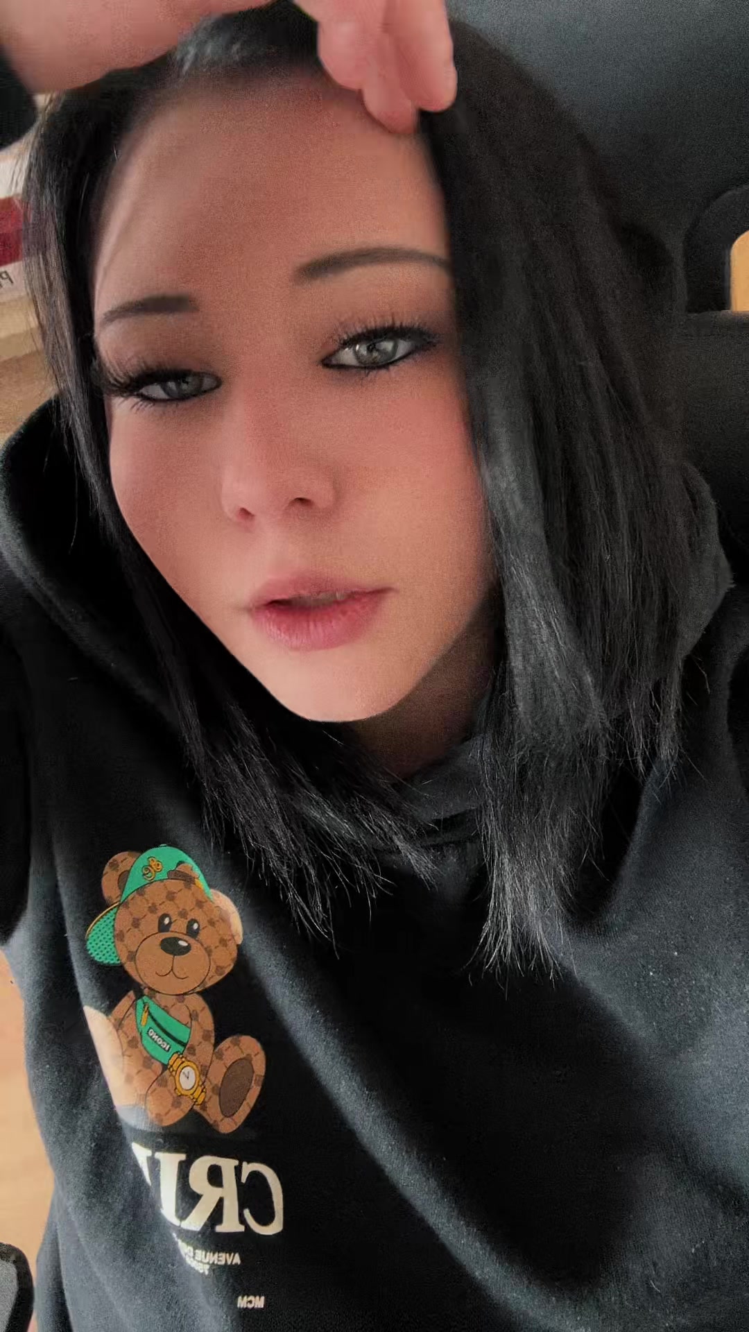 @mxllyx.fx