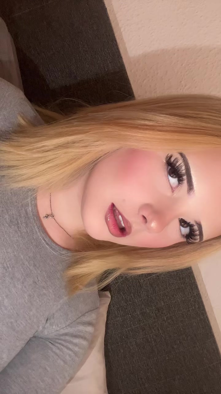 @St4r_bella.