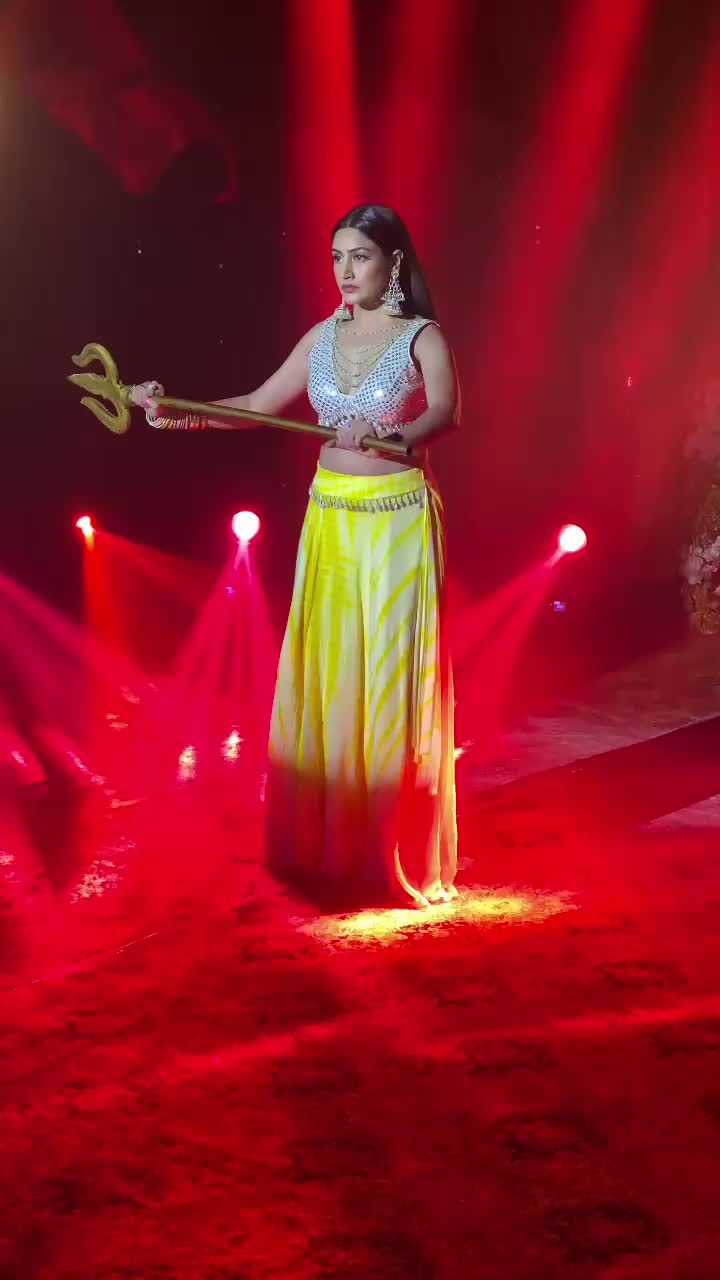 @🍂Surbhi Chandna🍂