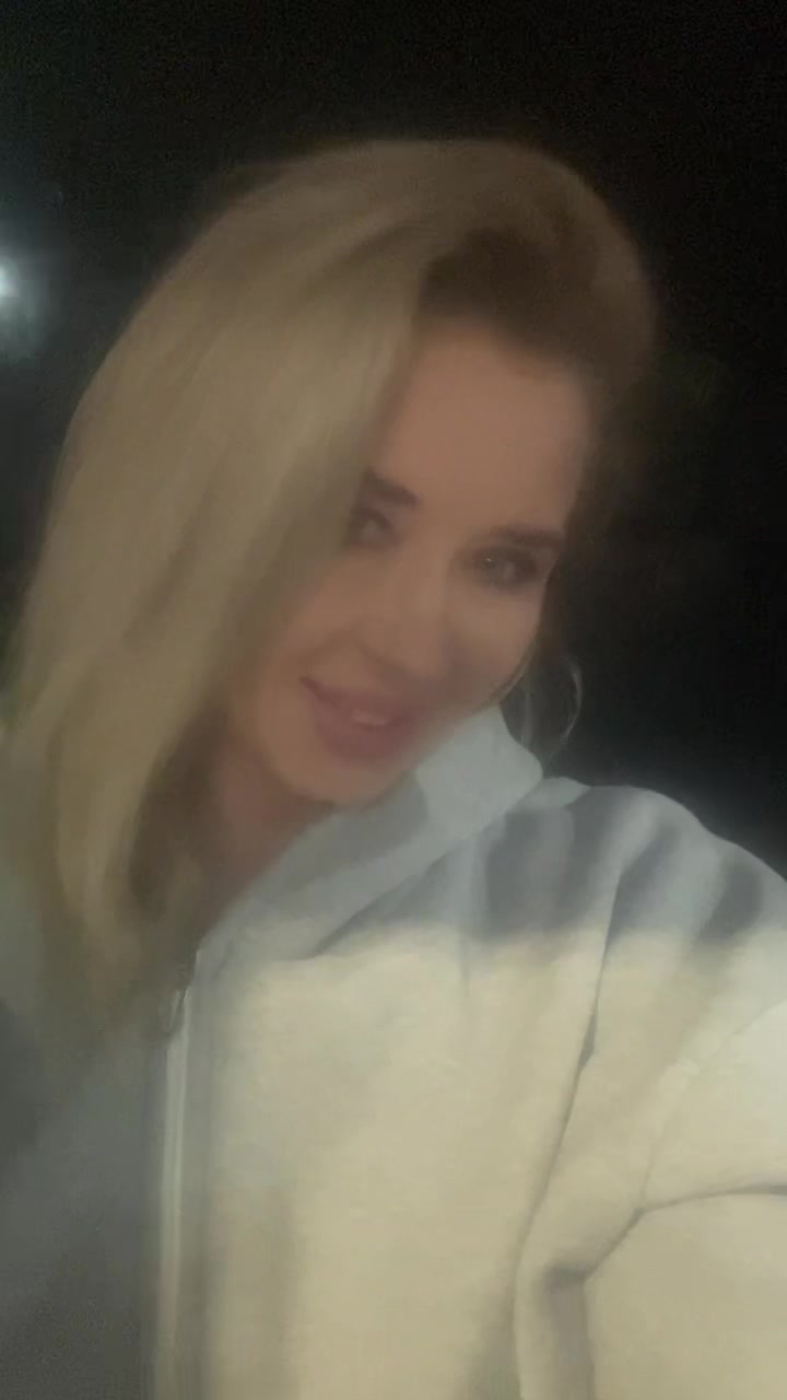 @Александра