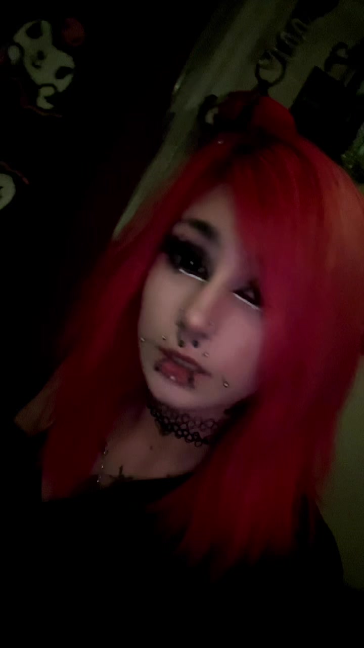 @z0mbi3_b1t3s