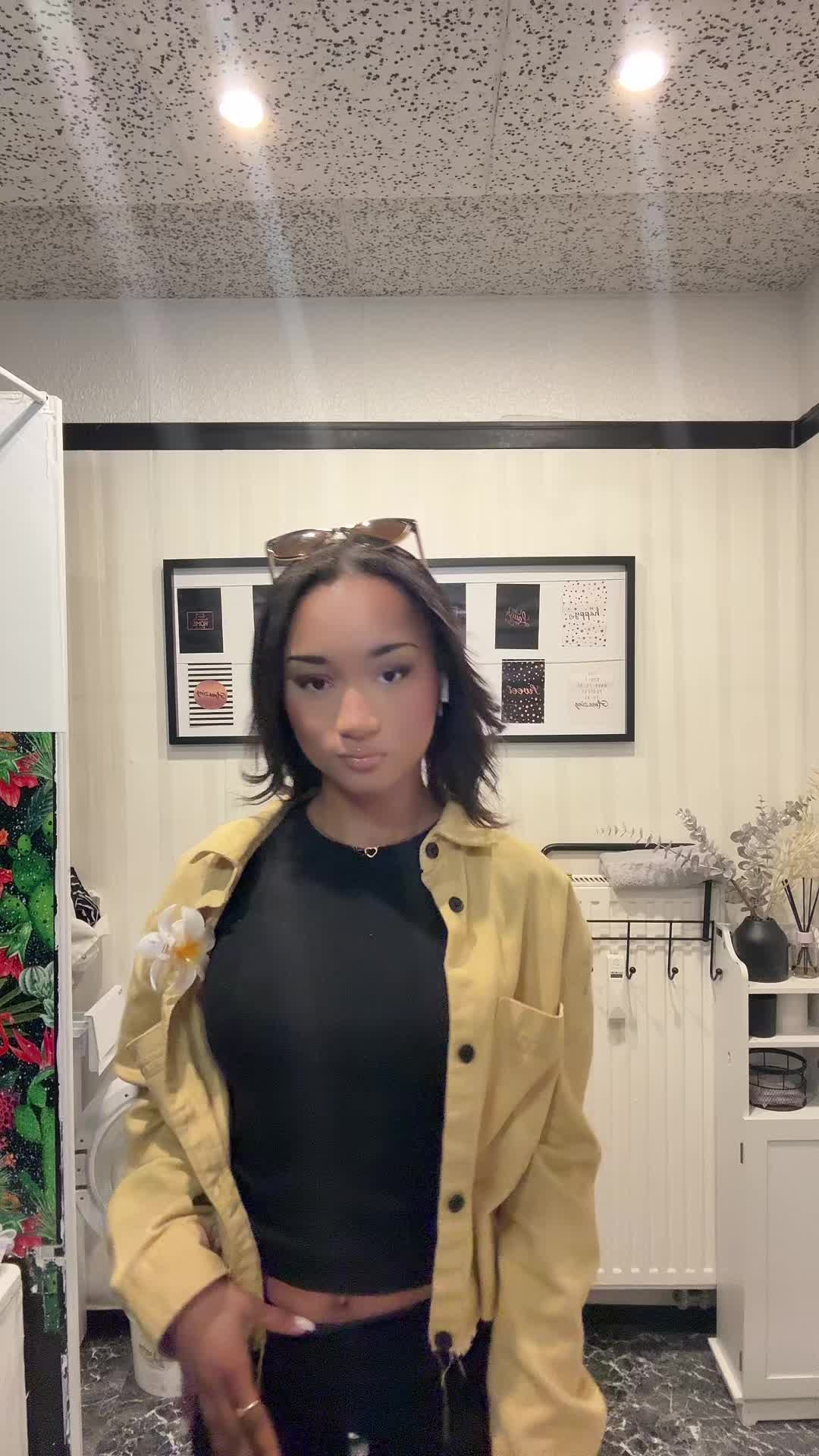 @Chiara