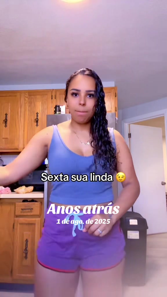 @Andressa 😉😚