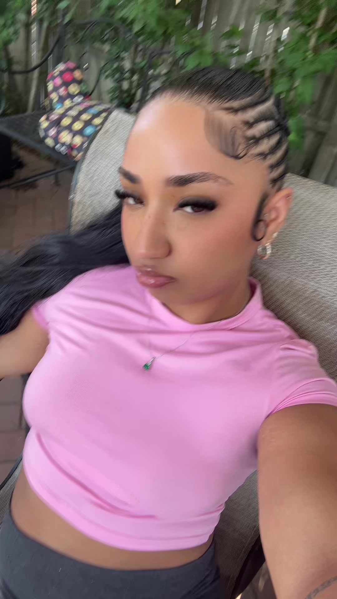 @DominiBrat