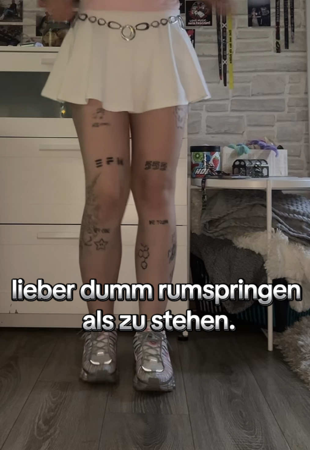 @__larii.x__