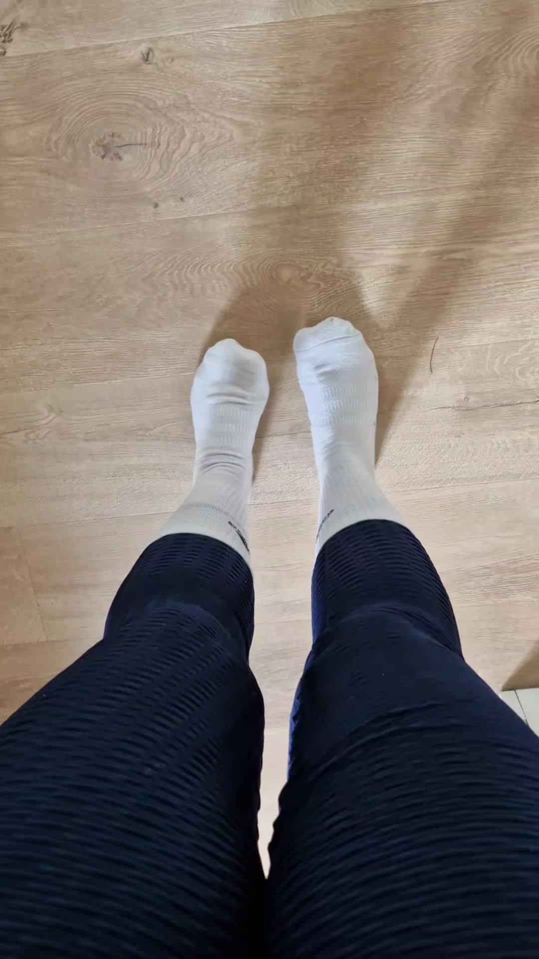 @Lovesocks