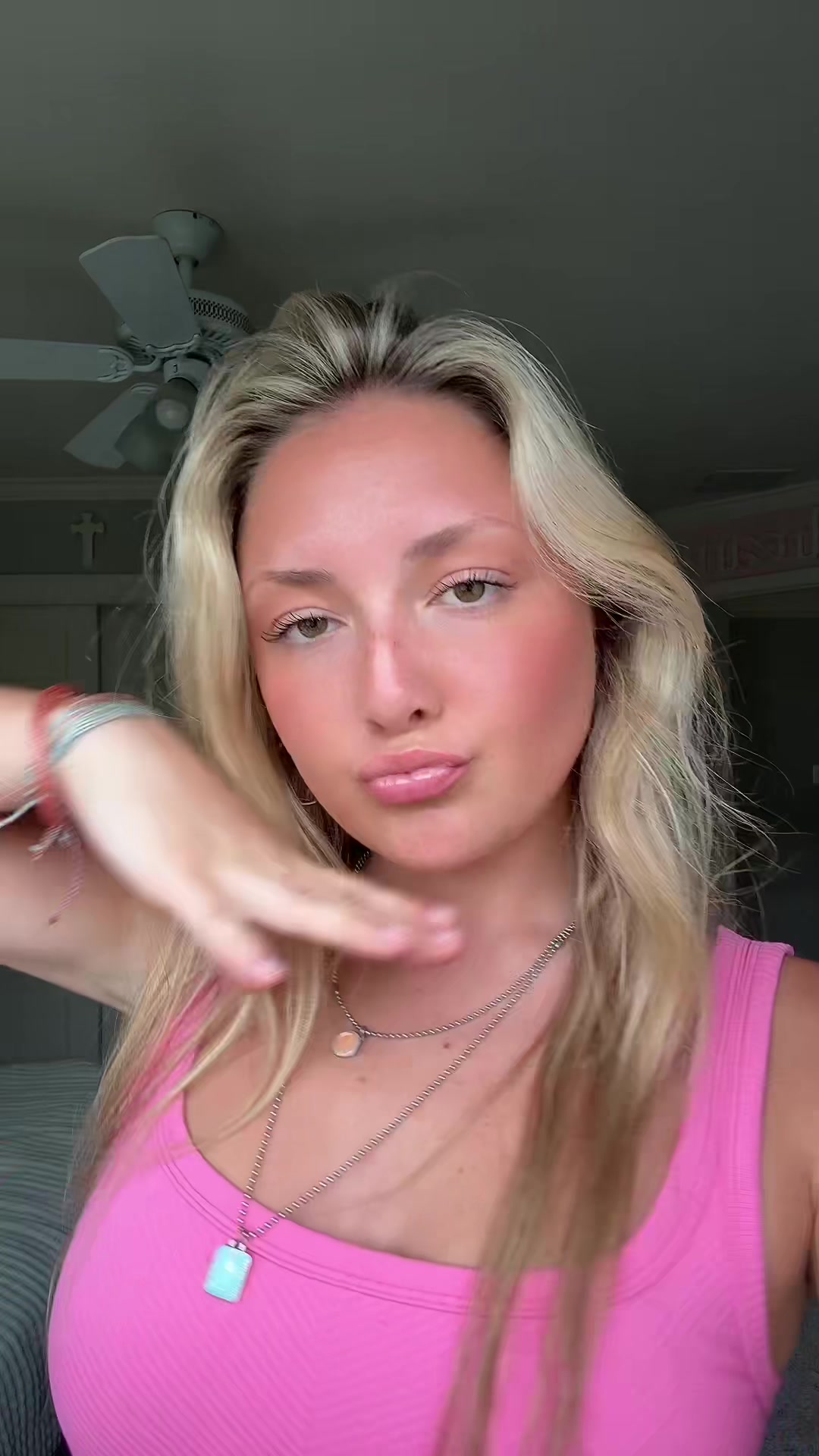 @Juliana😽