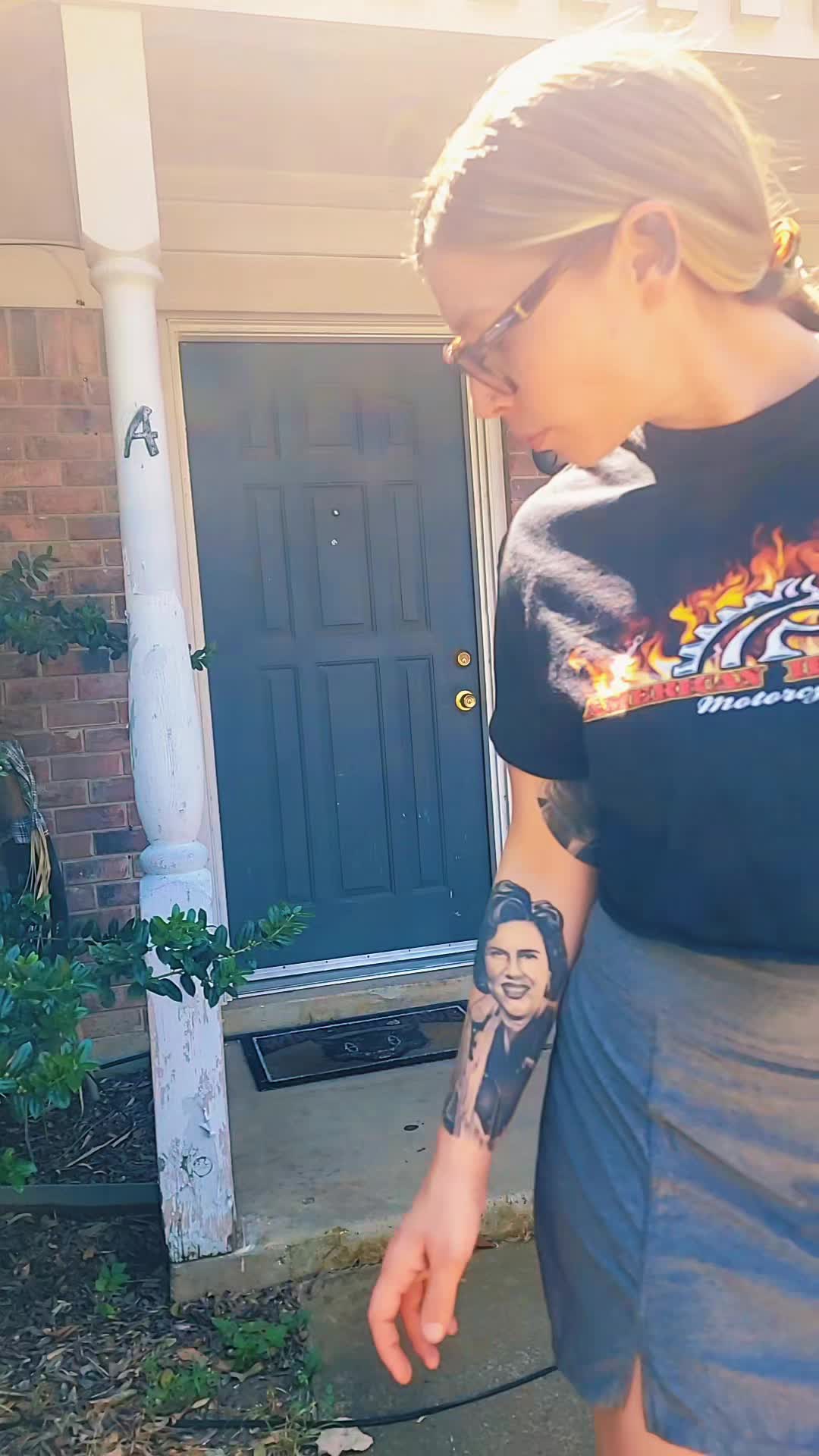 @hippiehandsbodywork