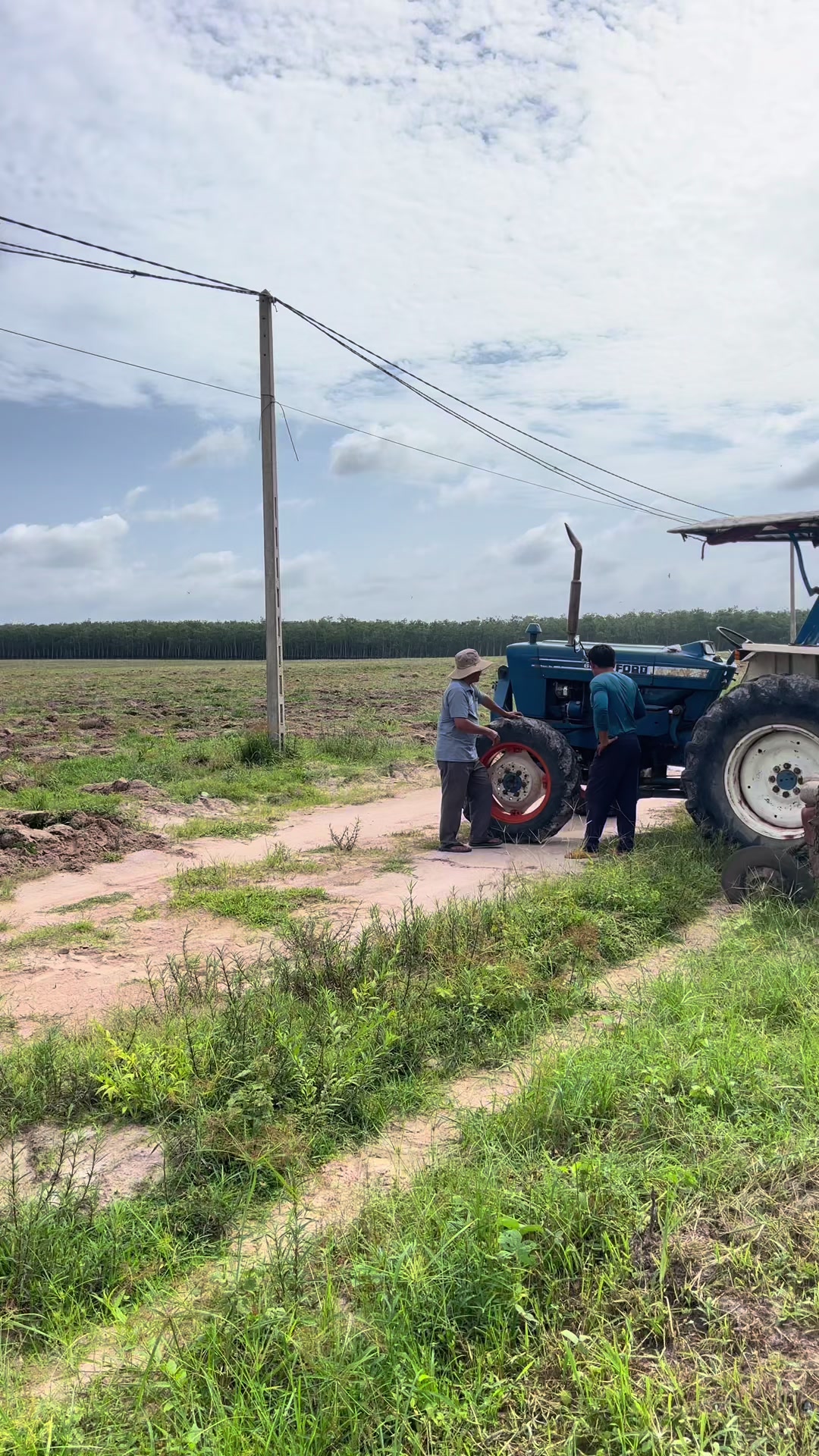 @🚜Hoàng Khánh 🚜