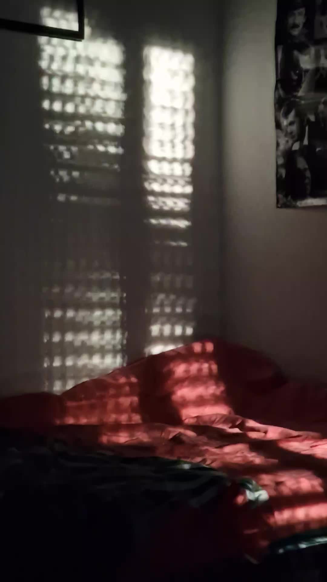 @Hüsi