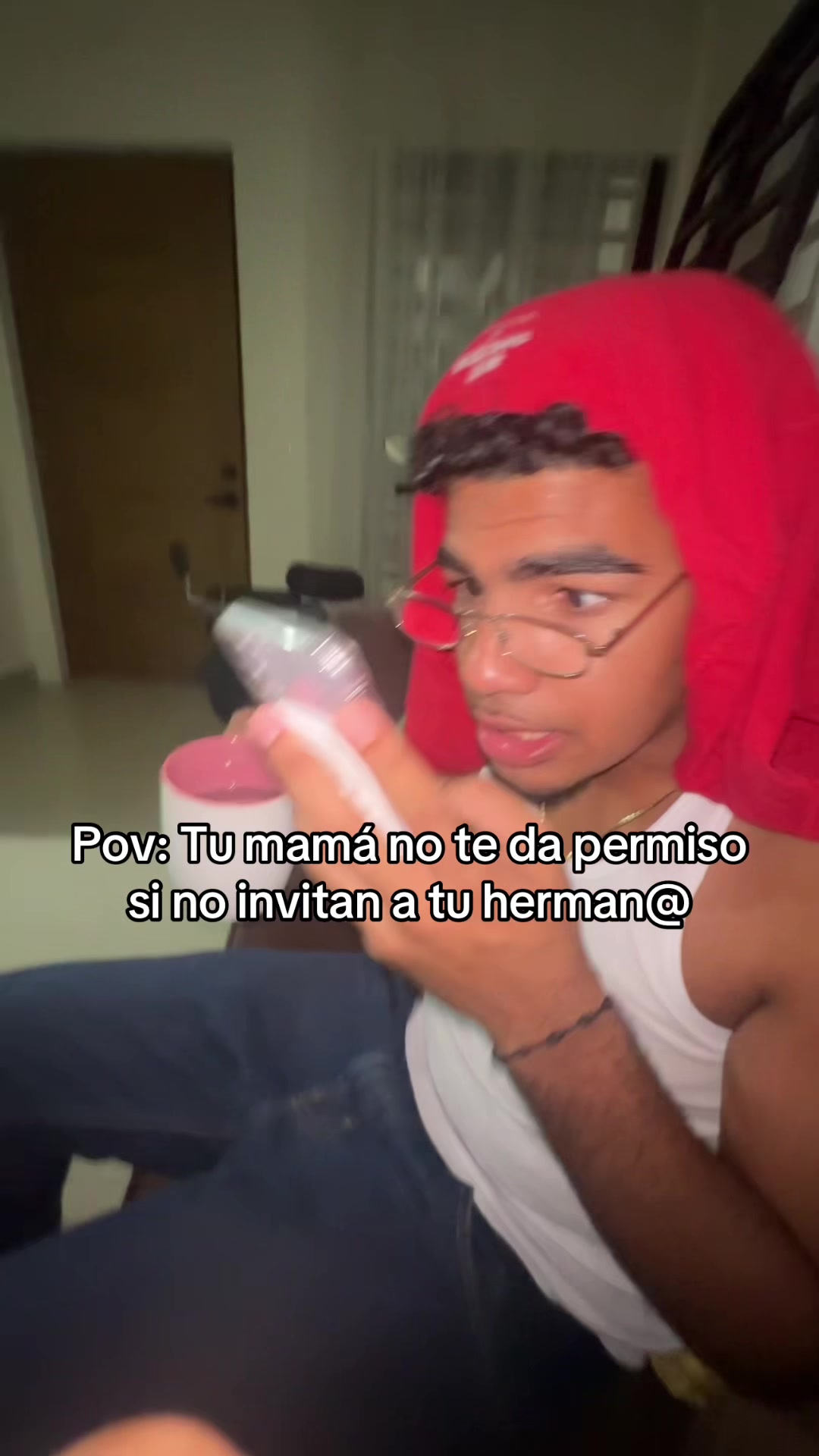 @Alexiño