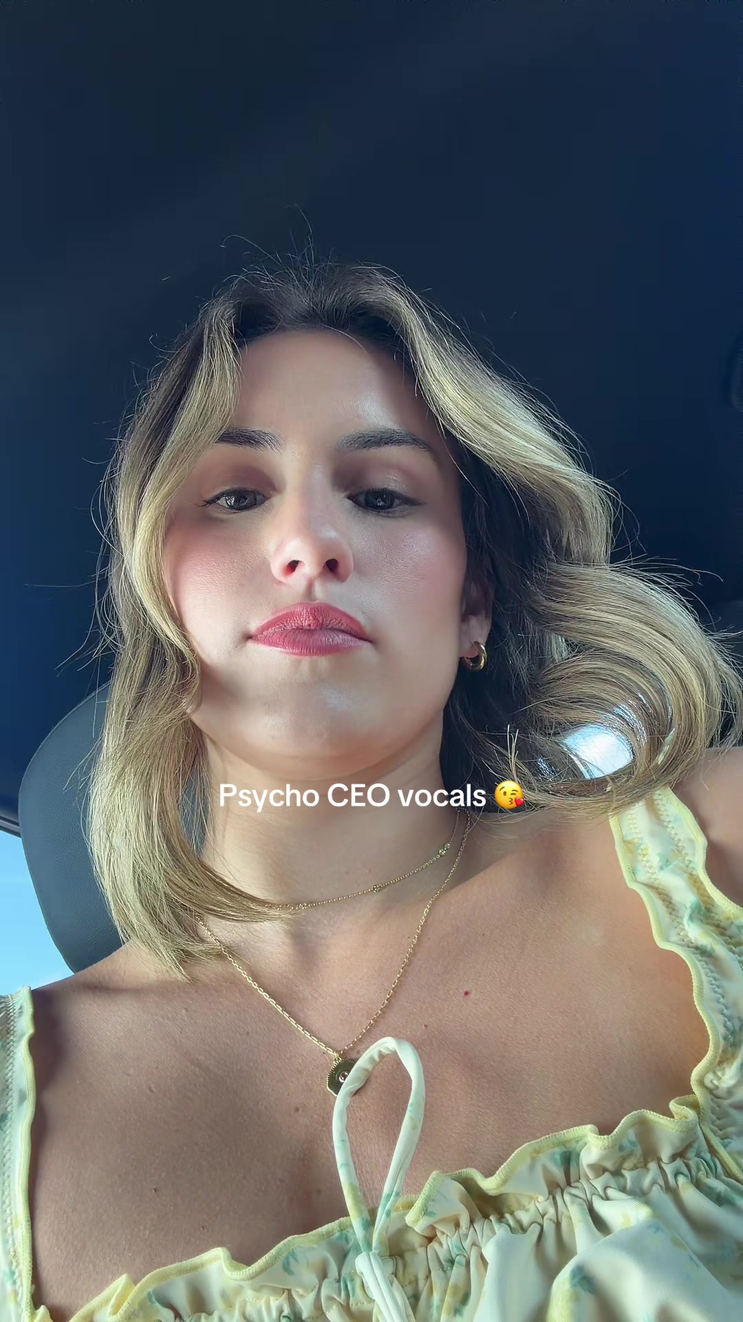@cl0ie