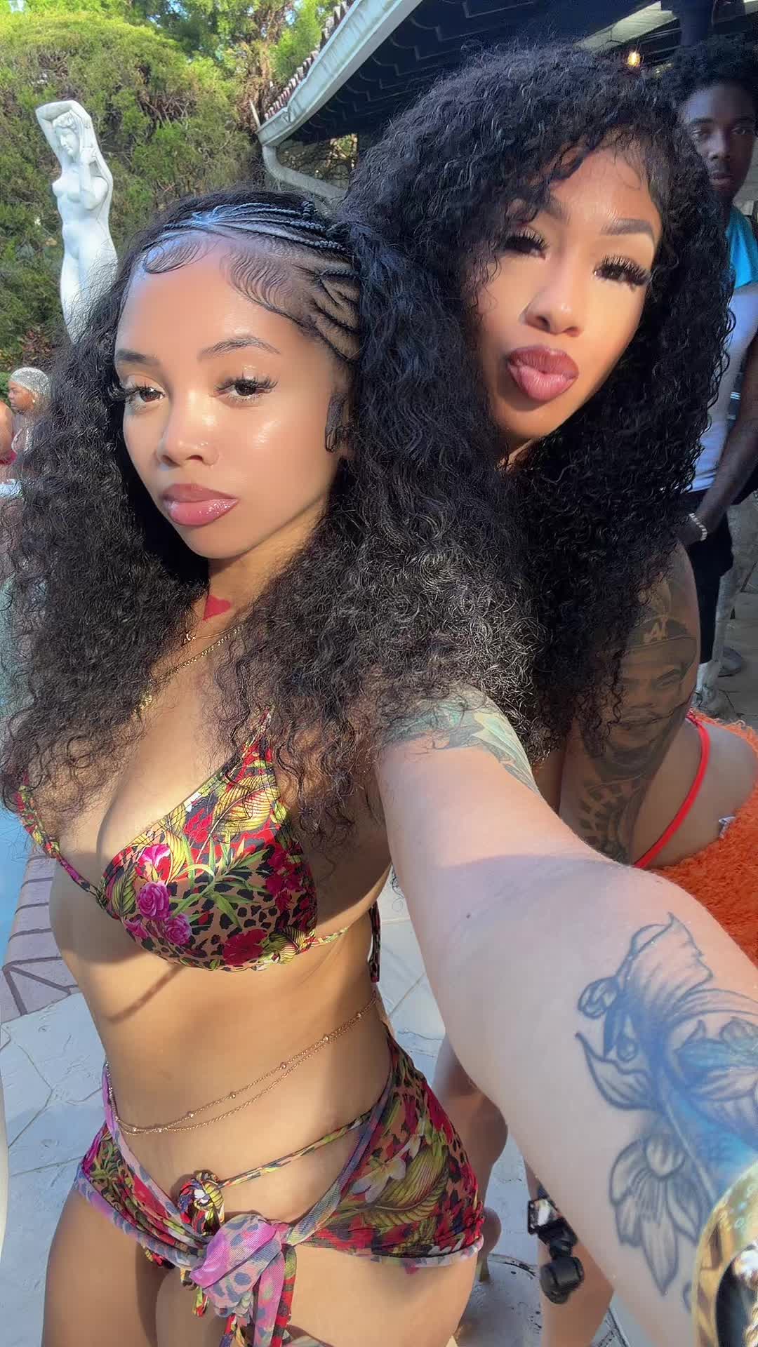 @jezzzybooo
